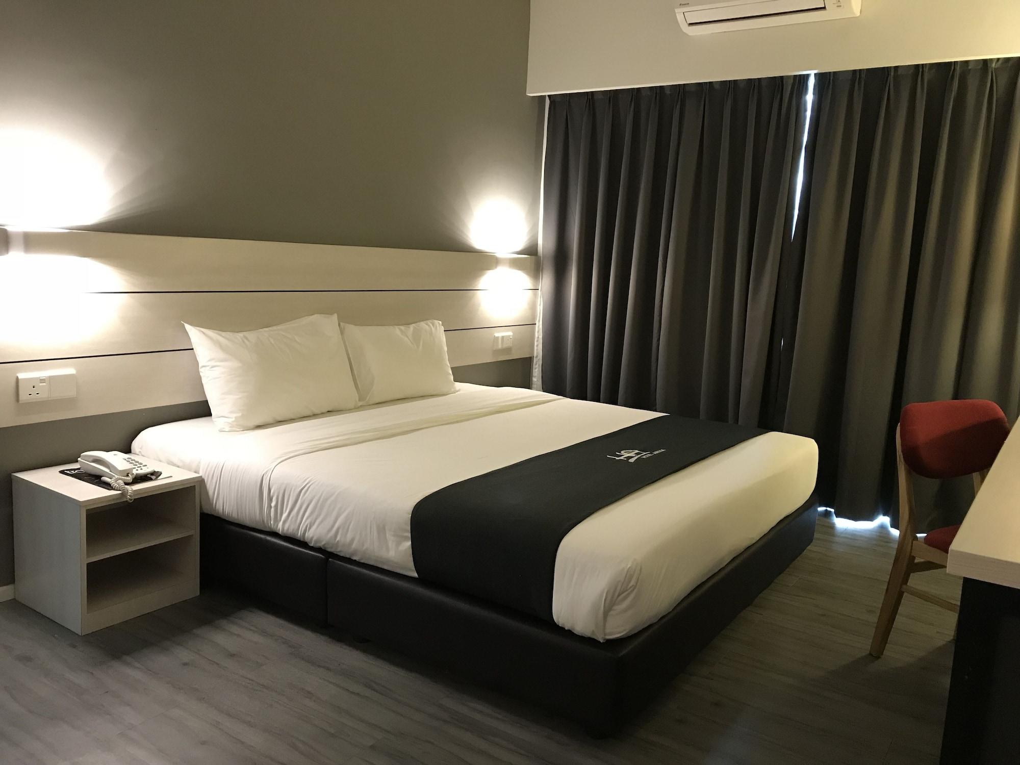 Arissa Hotel 3*